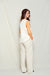 Chaleco para mujer color beige cómodo y sutil. Ideal para cualquier look ejecutivo, elegante o casual.