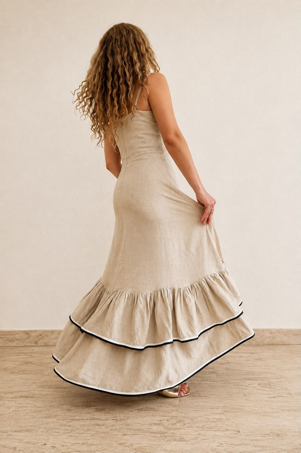 VESTIDO DE LINO BEIGE